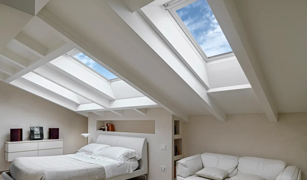  Ovenlysvinduer i soveværelse på 1. sal